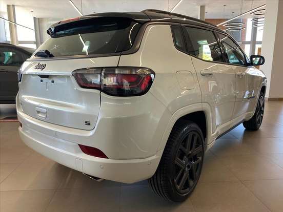 JEEP-COMPASS-2025