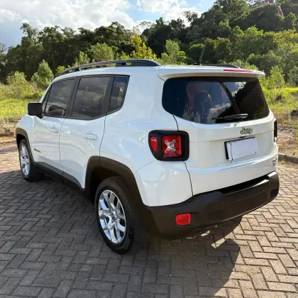 JEEP RENEGADE 1.8 16V FLEX LONGITUDE 4P AUTOMÁTICO JEEP RENEGADE 1.8 16V FLEX LONGITUDE 4P AUTOMÁTICO