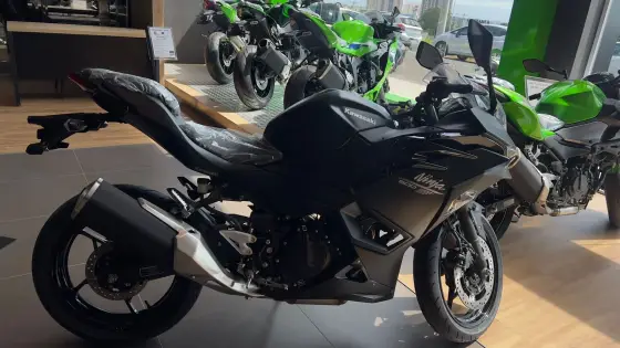 KAWASAKI NINJA 500 