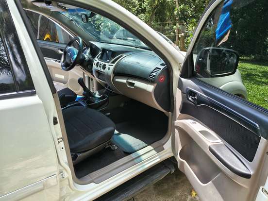 MITSUBISHI-PAJERO-3.2 HD S 4X4 16V TURBO INTERCOOLER DIESEL 4P MANUAL MITSUBISHI-PAJERO-2017