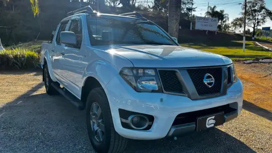 NISSAN FRONTIER 2.5 SV ATTACK 4X4 CD TURBO ELETRONIC DIESEL 4P MANUAL