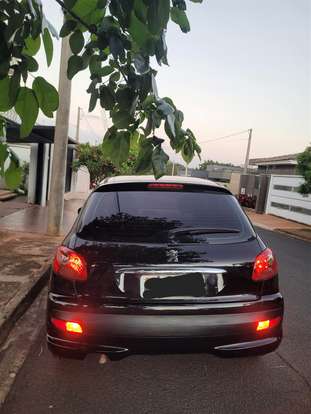 PEUGEOT-207-2009