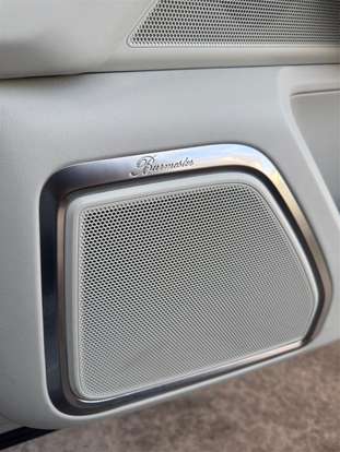 PORSCHE-MACAN-2022