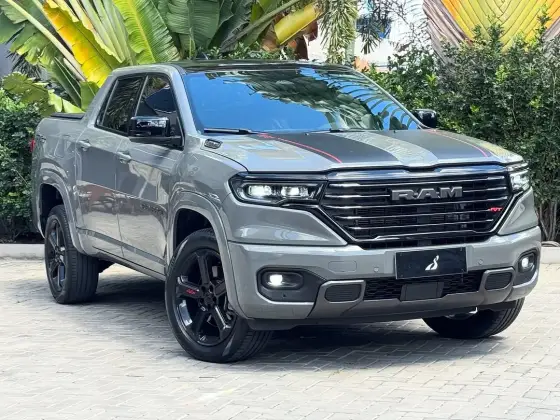 RAM RAMPAGE 2.0 HURRICANE 4 TURBO GASOLINA R/T 4X4 AUTOMÁTICO