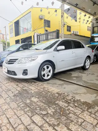 TOYOTA COROLLA 1.8 GLI 16V FLEX 4P AUTOMÁTICO