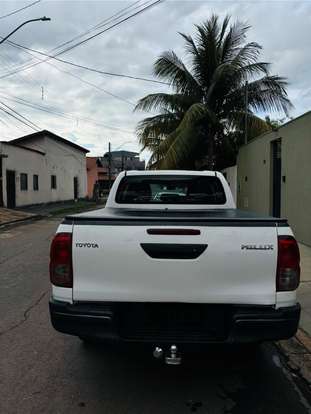 TOYOTA-HILUX-2.8 POWER PACK 4X4 CD 16V DIESEL 4P MANUAL TOYOTA-HILUX-2020