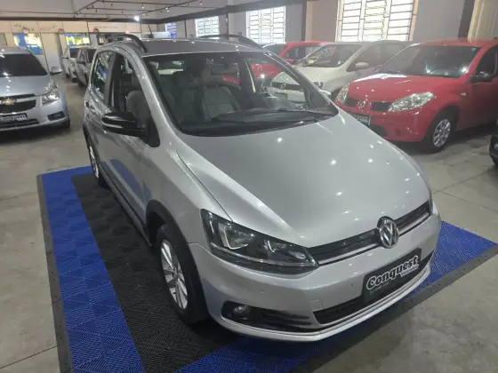 VOLKSWAGEN FOX 1.0 MPI TRACK 12V FLEX 4P MANUAL VOLKSWAGEN FOX 1.0 MPI TRACK 12V FLEX 4P MANUAL