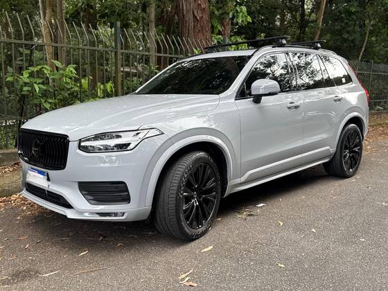 VOLVO XC90 2.0 D5 DIESEL MOMENTUM AWD GEARTRONIC