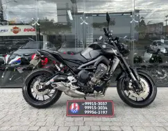 YAMAHA MT-09 YAMAHA MT-09