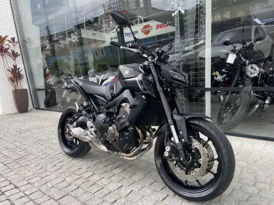 YAMAHA-MT-09 YAMAHA-MT-09-2024