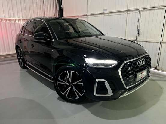 AUDI-Q5-2023