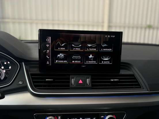 AUDI-Q5-2023