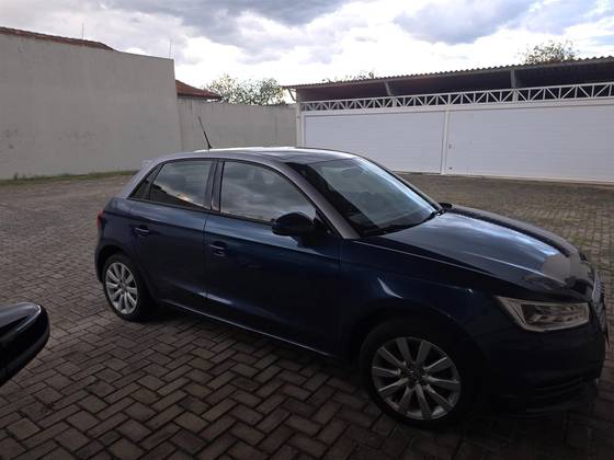 AUDI A1 1.4 TFSI SPORTBACK ATTRACTION 16V 122CV GASOLINA 4P S-TRONIC