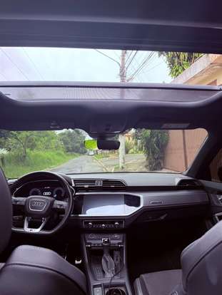 AUDI-Q3-2022