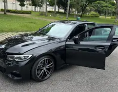 BMW 320i 2.0 16V TURBO FLEX M SPORT AUTOMÁTICO BMW 320i 2.0 16V TURBO FLEX M SPORT AUTOMÁTICO
