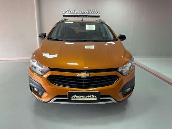 CHEVROLET-ONIX-2018