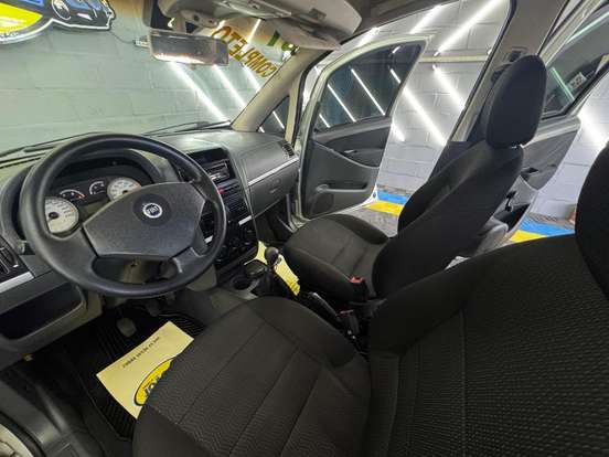 FIAT-IDEA-2006