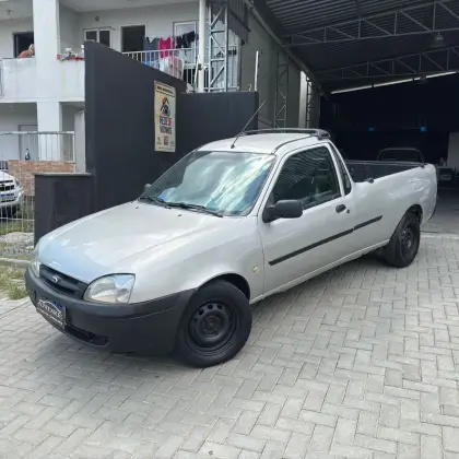 FORD COURIER 1.6 MPI L 8V FLEX 2P MANUAL FORD COURIER 1.6 MPI L 8V FLEX 2P MANUAL