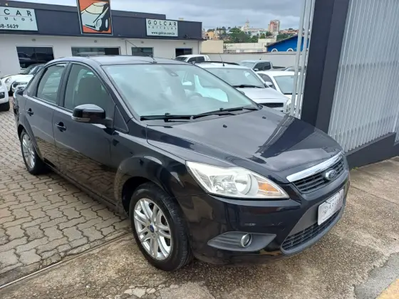 FORD FOCUS 2.0 GLX SEDAN 16V FLEX 4P AUTOMÁTICO