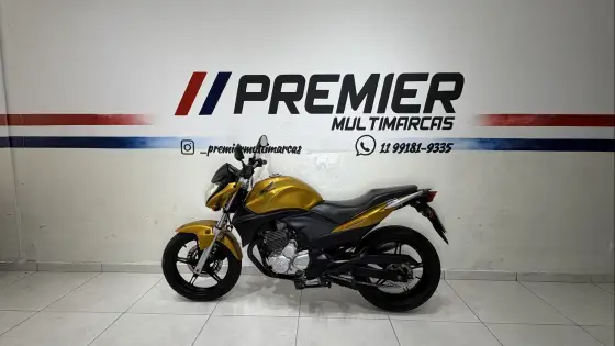 HONDA CB 300R 