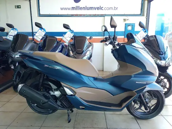 HONDA PCX 160 DLX 