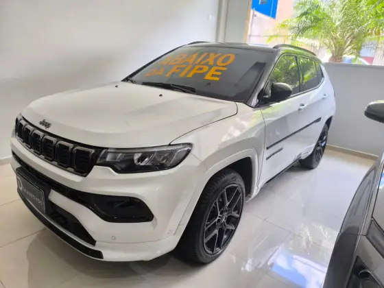 JEEP COMPASS 2.0 HURRICANE 4 TURBO GASOLINA BLACKHAWK AT9 JEEP COMPASS 2.0 HURRICANE 4 TURBO GASOLINA BLACKHAWK AT9