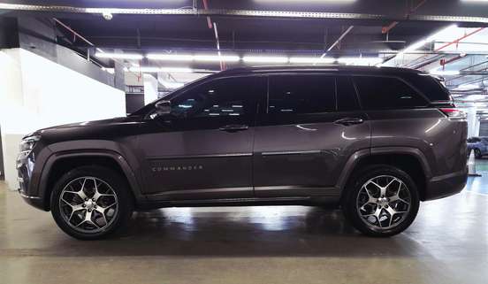 JEEP-COMMANDER-2.0 TD380 TURBO DIESEL OVERLAND AT9 JEEP-COMMANDER-2022
