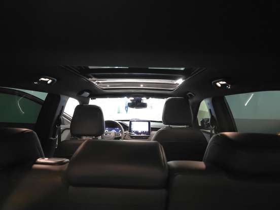 JEEP-COMMANDER-2.0 TD380 TURBO DIESEL OVERLAND AT9 JEEP-COMMANDER-2022