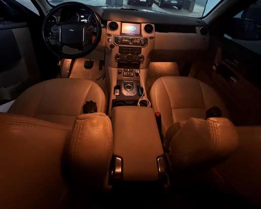 LAND ROVER-DISCOVERY 4-2014