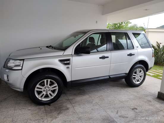LAND ROVER-FREELANDER 2-2.0 S SI4 16V TURBO GASOLINA 4P AUTOMÁTICO LAND ROVER-FREELANDER 2-2013