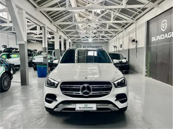 MERCEDES-BENZ-GLE 450d-2025