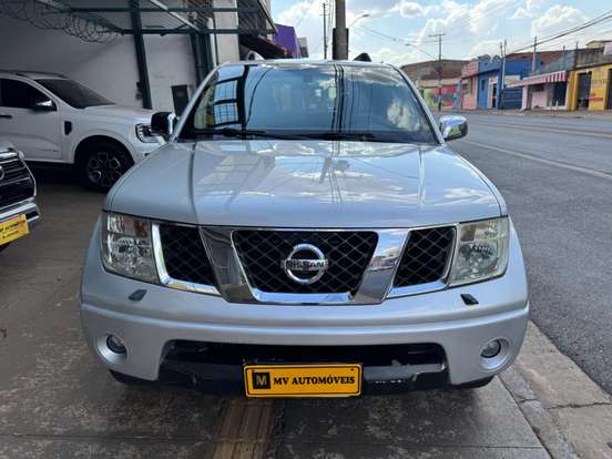 NISSAN-PATHFINDER-2.5 LE 4X4 TURBO INTERCOOLER DIESEL 4P AUTOMÁTICO NISSAN-PATHFINDER-2007