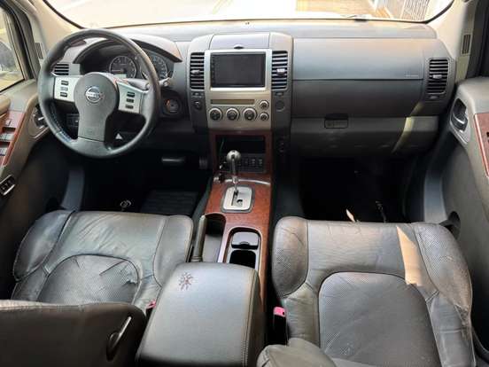 NISSAN-PATHFINDER-2.5 LE 4X4 TURBO INTERCOOLER DIESEL 4P AUTOMÁTICO NISSAN-PATHFINDER-2007