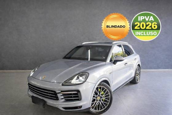 Porsche Cayenne 3.0 V6 E-Hybrid AWD Tiptronic S