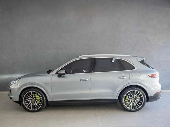 PORSCHE-CAYENNE-3.0 V6 E-HYBRID AWD TIPTRONIC S PORSCHE-CAYENNE-2019