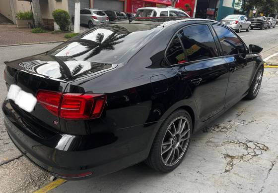 /en/city-rio-de-janeiro2/cate-car-used-car/volkswagen-jetta-2017-2-0-tsi-highline-211cv-gasoline-4p-tiptronic-48101718596126720/-5