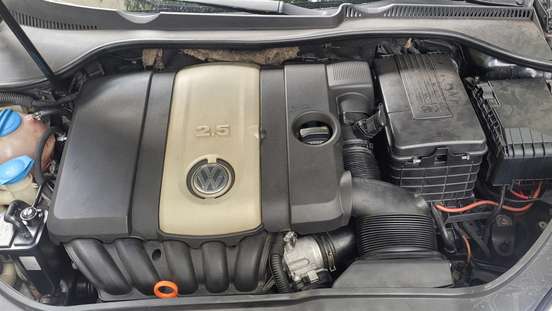 VOLKSWAGEN-JETTA-2008