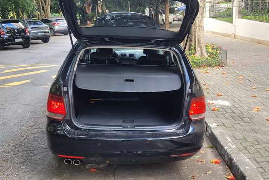 VOLKSWAGEN-JETTA-2008
