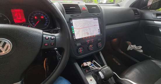 VOLKSWAGEN-JETTA-2008