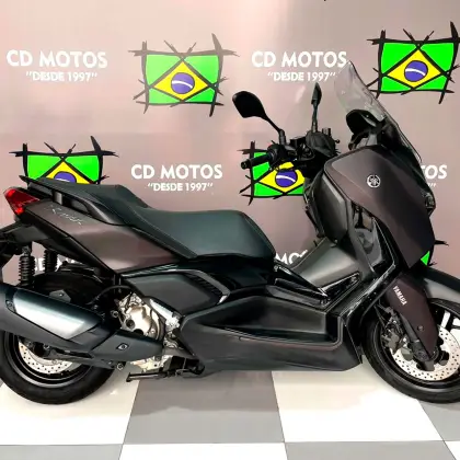 YAMAHA XMAX 300 CONNECTED ABS 
