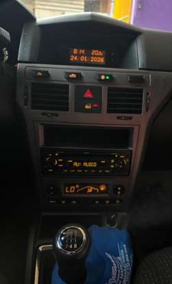 CHEVROLET-VECTRA-2.0 MPFI EXPRESSION 8V 140CV FLEX 4P MANUAL CHEVROLET-VECTRA-2011