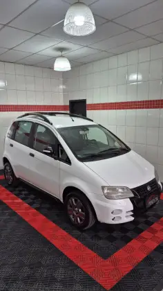 FIAT IDEA 1.8 MPI ADVENTURE 8V FLEX 4P MANUAL