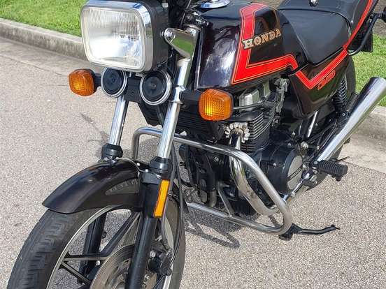 HONDA-CB 450 HONDA-CB 450-1985