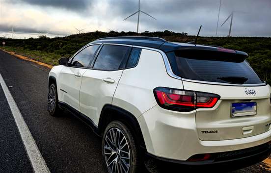 JEEP-COMPASS-2023