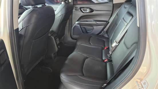 JEEP-COMPASS-2023
