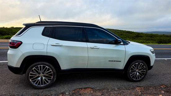 JEEP-COMPASS-2023