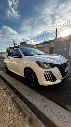 PEUGEOT 208 1.0 FIREFLY FLEX STYLE MANUAL