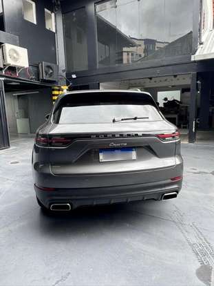PORSCHE-CAYENNE-2018