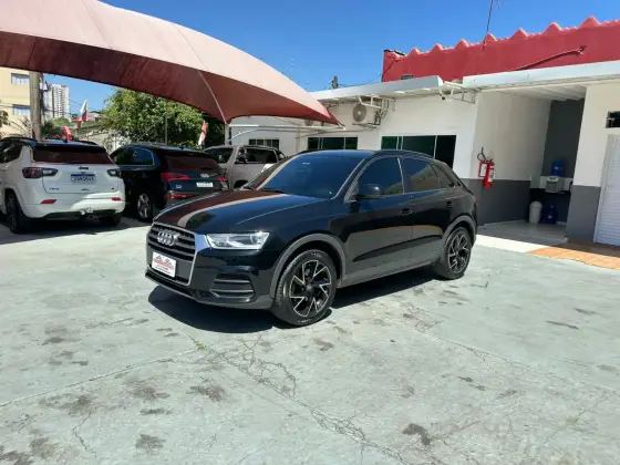 AUDI Q3 1.4 TFSI AMBIENTE GASOLINA 4P S TRONIC