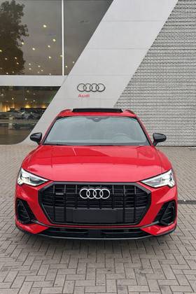 AUDI Q3 2.0 40 TFSI GASOLINA PERFORMANCE BLACK QUATTRO TIPTRONIC